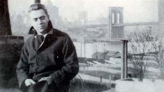 Hart Crane na moście w Brooklynie