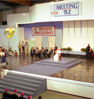 Jan Paweł II na Meetingu w 1982
