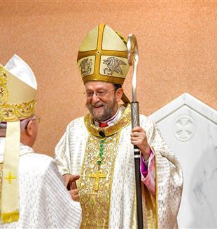 Biskup Paolo Martinelli - wikariusz apostolski Arabii Południowej - w dniu swojej inauguracji w Abu Zabi