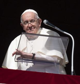 Papież Franciszek (Catholic Press Photo)