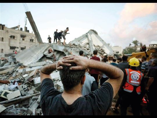 Zbombardowany budynek w Deir Al-Balah, Strefa Gazy