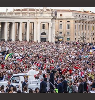 Papież Leon XIV podczas Jubileuszu Ruchów (©Giovanni Dinatolo/Fraternità CL)