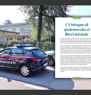 Ulotka CL Bergamo. W tle szkoła Leonarda Da Vinci w Trescore Balneario (©Ansa/Michele Maraviglia)