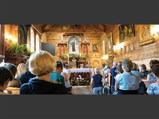 Na wakacjach codzienna liturgia i... (Foto: Jakub Ziarno)