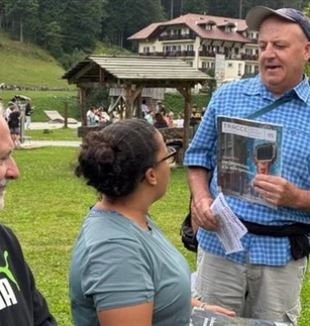 Wspólnota zaprezentowała „Tracce” turystom i mieszkańcom San Martino di Castrozza